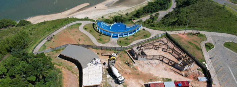 Prefeitura de Caraguatatuba e Sabesp fazem manutenção em rua do